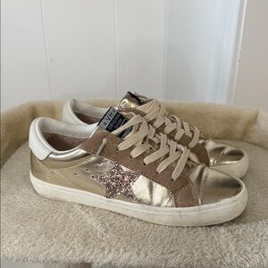 Vintage Havana Gold and Tan Sneakers